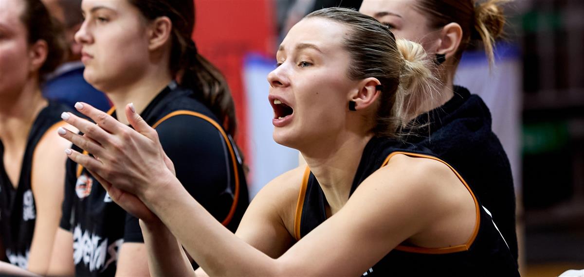 Началась онлайн-продажа билетов на первый матч второго этапа