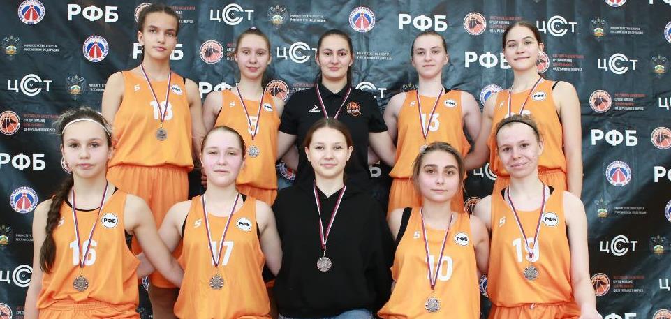 Ивановские юниорки стали третьими в центральной группе отбора на Спартакиаду учащихся
