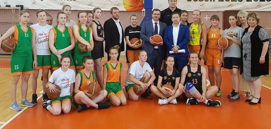 На базе СДЮШОР №4 обсудили планы участия ивановских баскетбольных команд во всероссийских турнирах