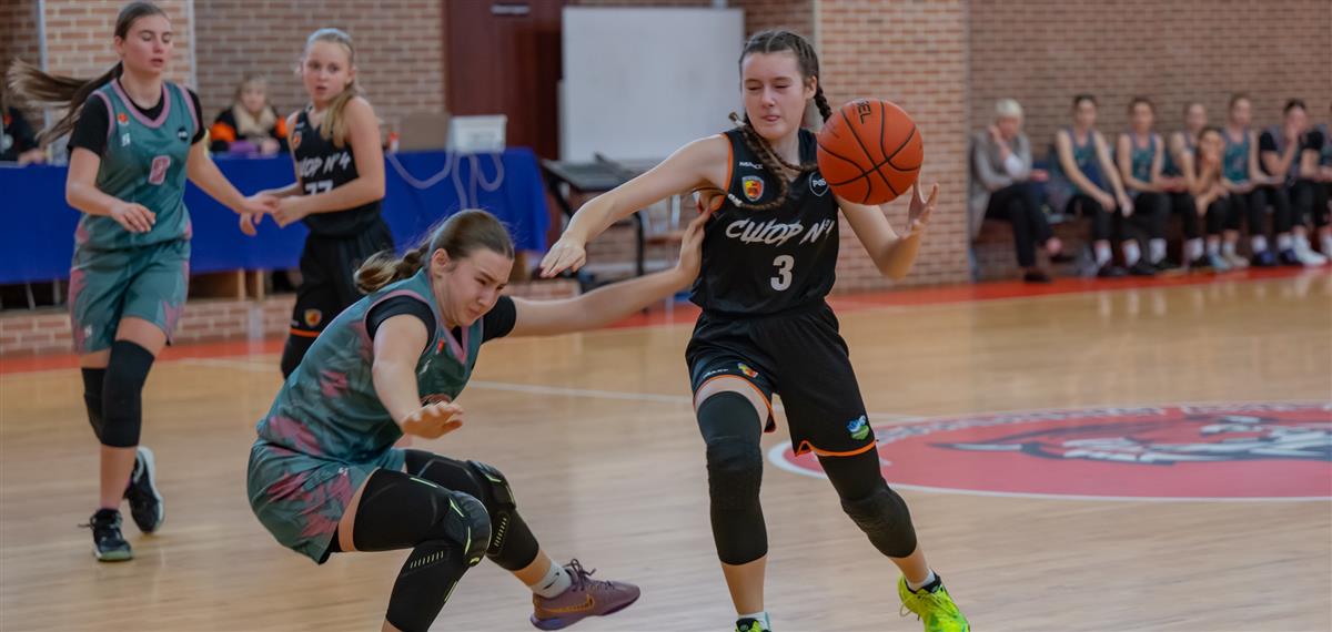 Ивановские юниорки сыграют в Суперфинале Кубка Феникса